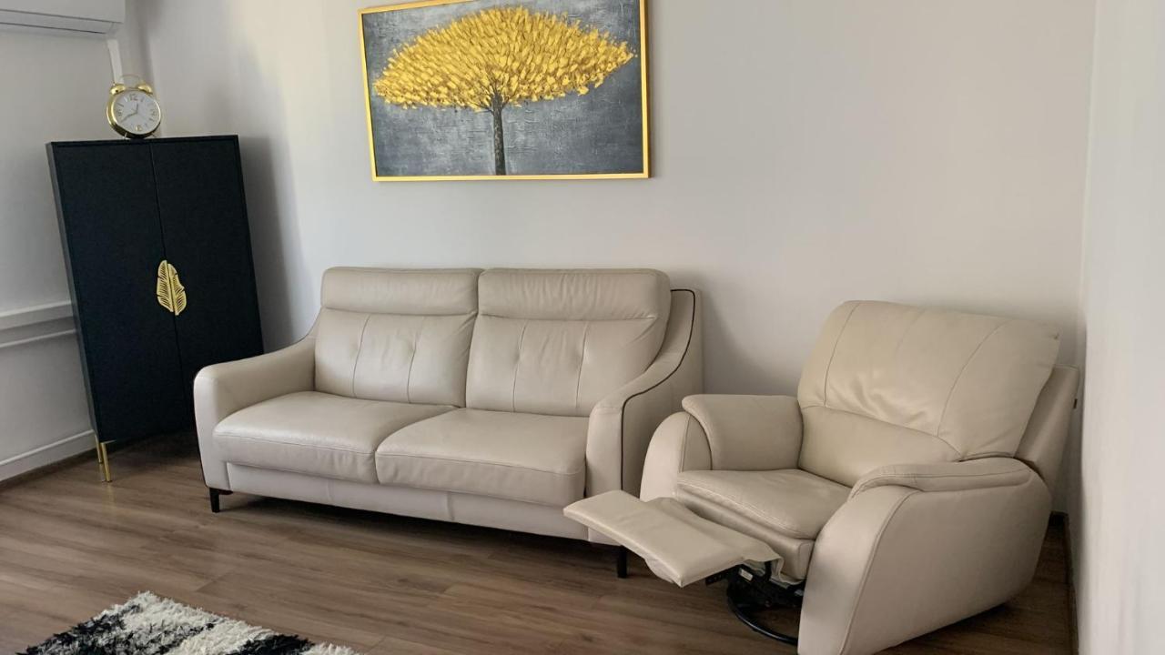 Golden Apartament Legionow Stary Toruń Exteriör bild