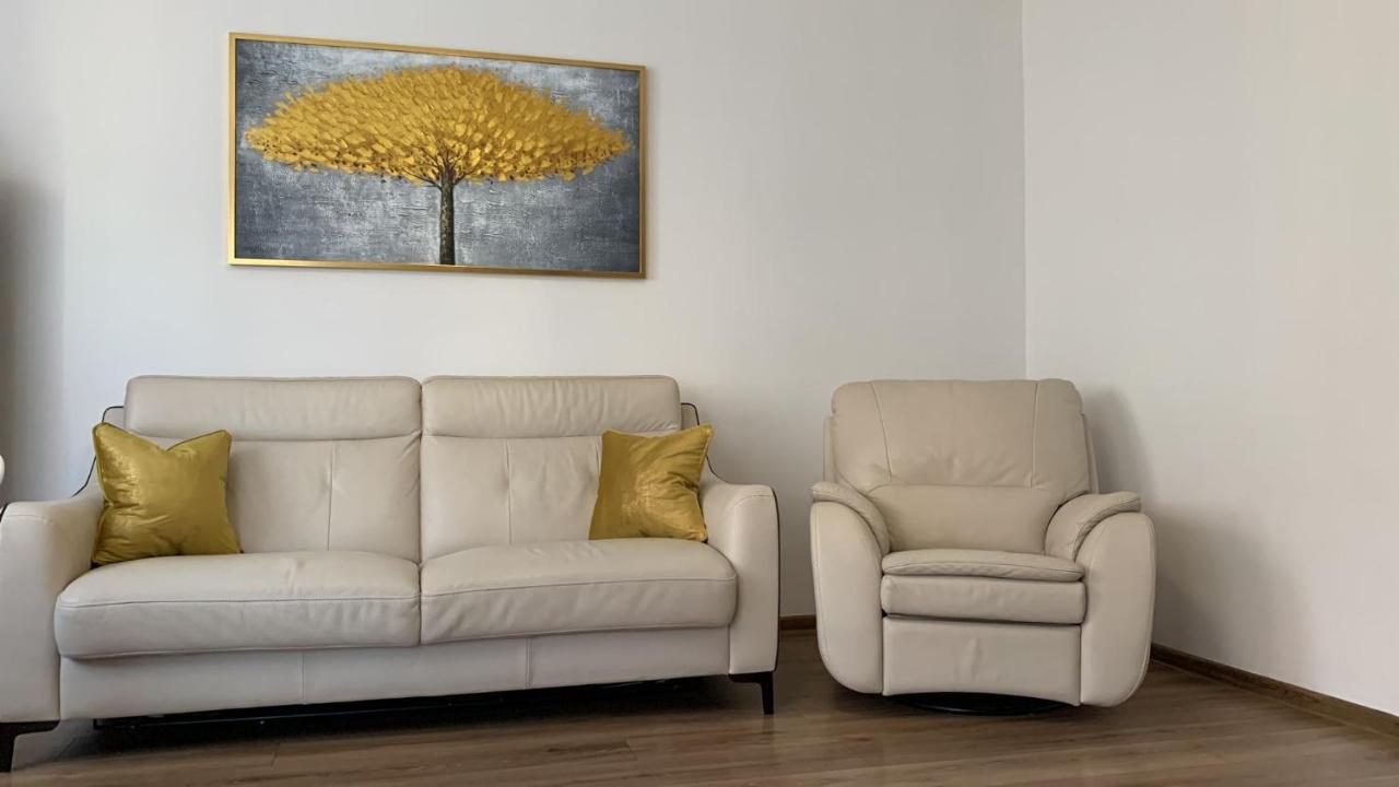 Golden Apartament Legionow Stary Toruń Exteriör bild